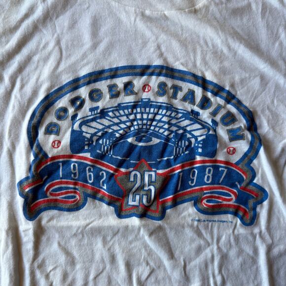 VINTAGE 80S LOS ANGELES DODGERS STADIUM MLB T-SHIRT GRAPHIC SINGLE STICH FITS XS - Picture 2 of 5
